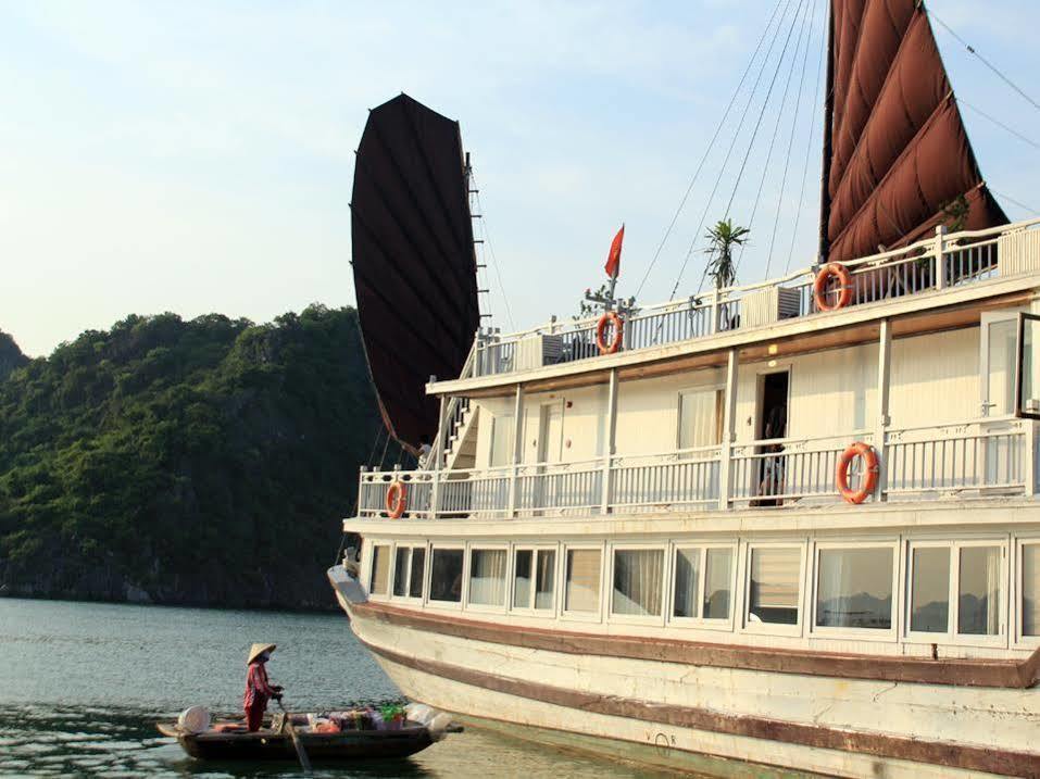 Halong Legacy Cruise Hotel Ha Long Exterior foto